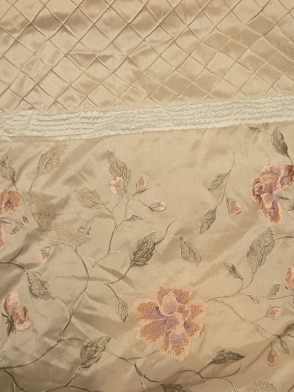 Jaclyn Smith Traditions  Embroidered Bedspread Beige, Pink, Green
